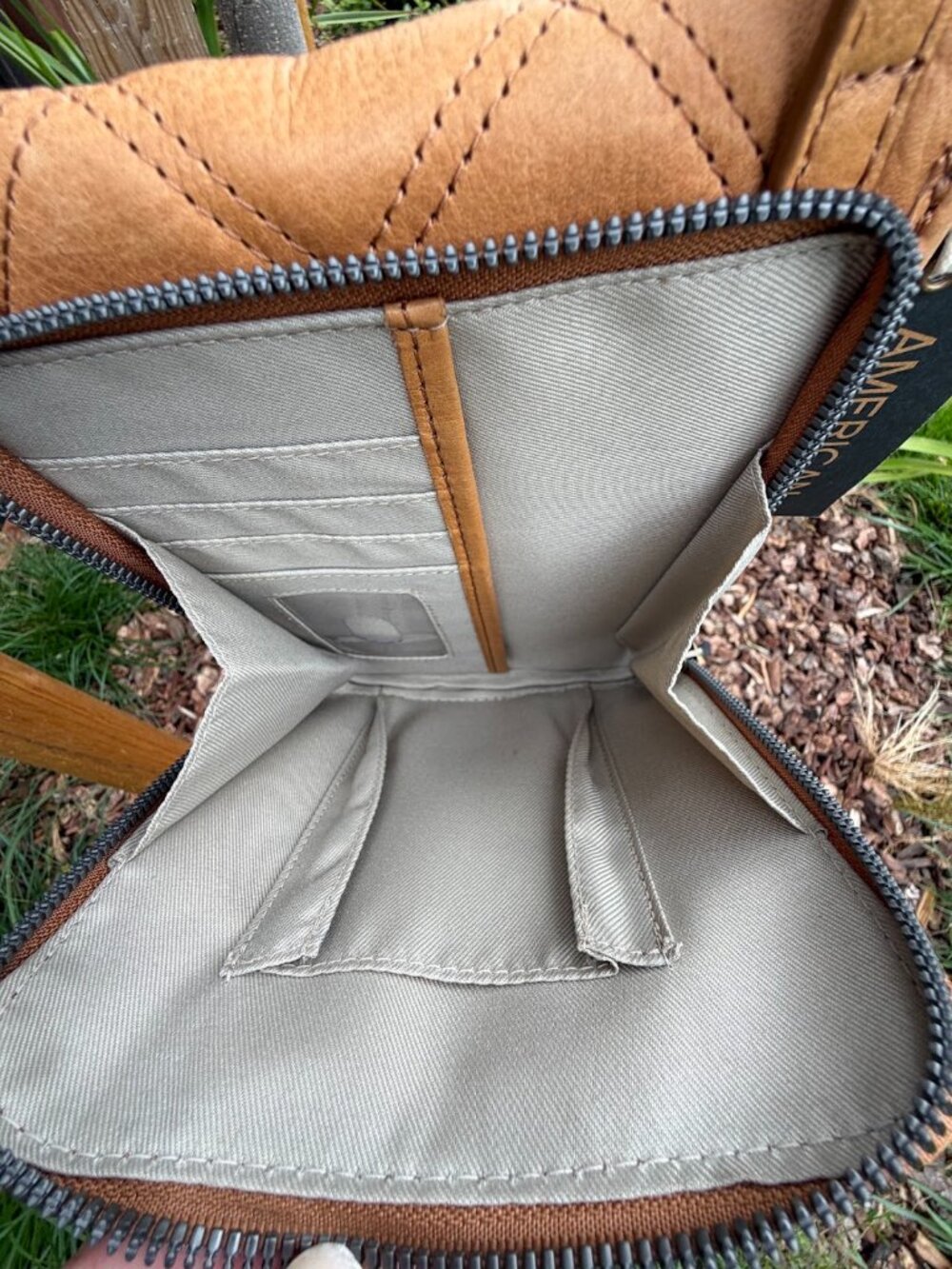 American Leather Co. Kansas Quilted Crossbody Bag - NWT $98 - Picture 3 of 6